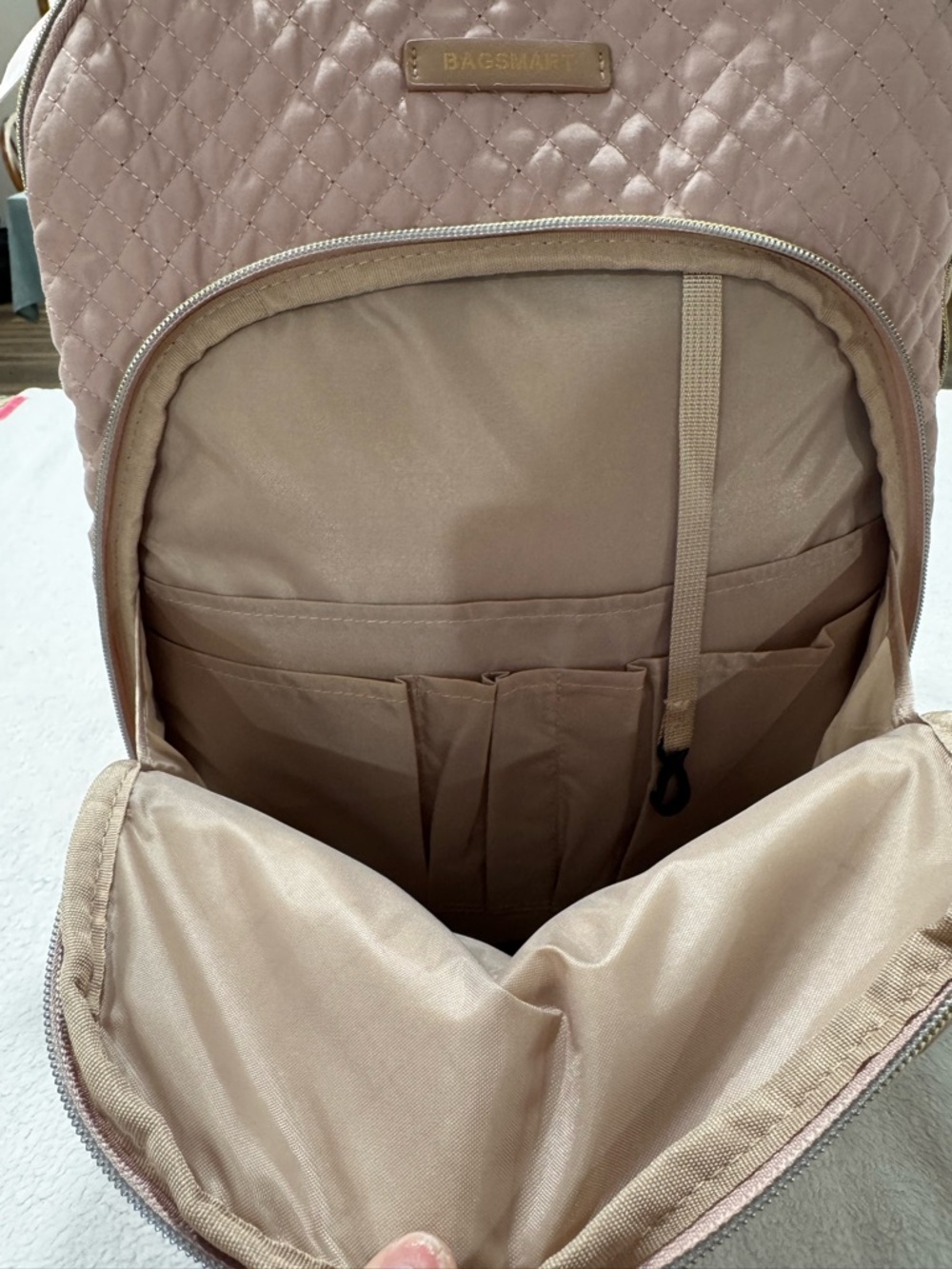 BAGSMART Quilted Backpack Blush Pink Travel Laptop Bag Gold Zippers - Picture 7 of 13